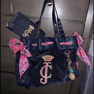 Juicy couture hand bag